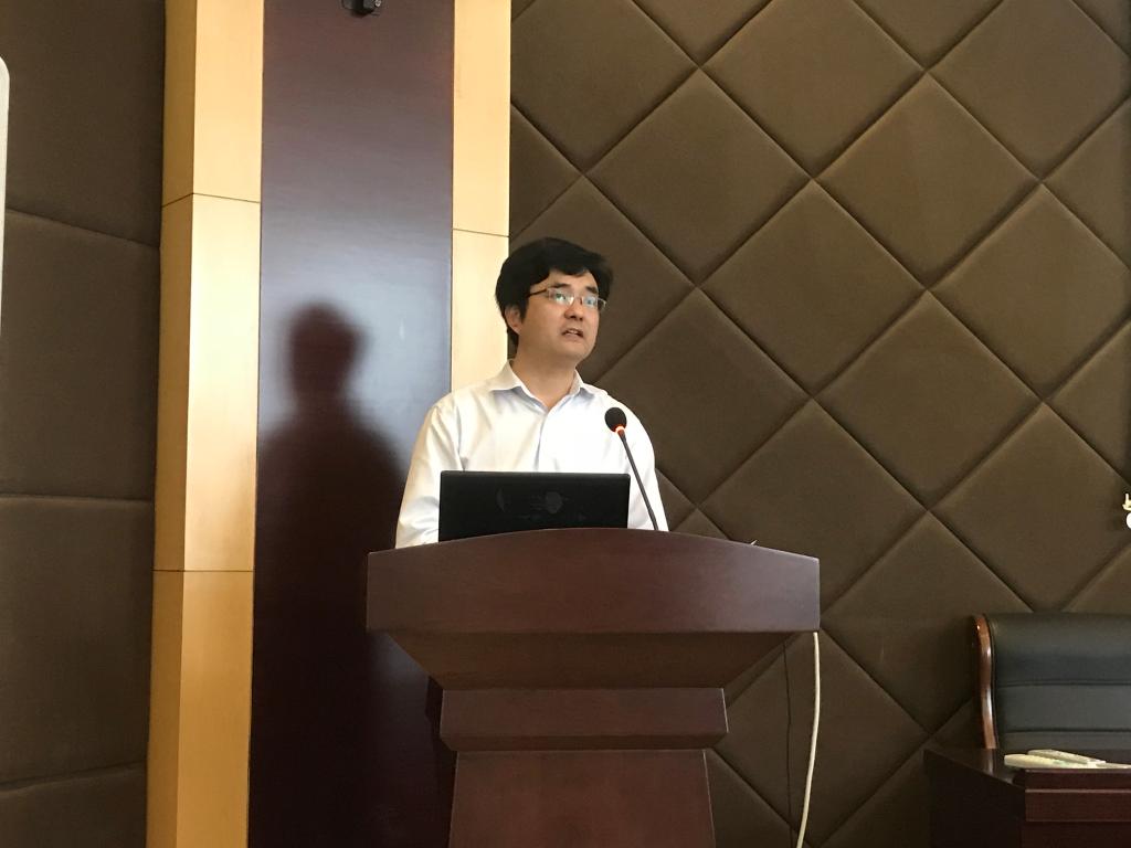 cctv5直播在线观看高清直播下载召开会议传达学校精神1.jpg