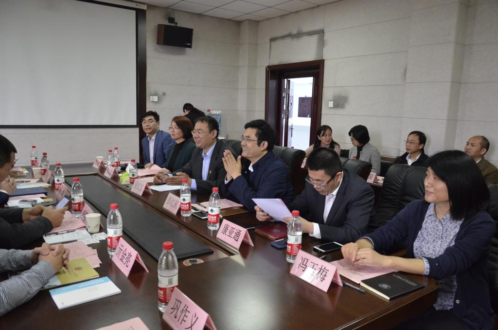 cctv5直播在线观看高清直播下载举行就业创业导师聘任暨校友捐赠仪式5.jpg
