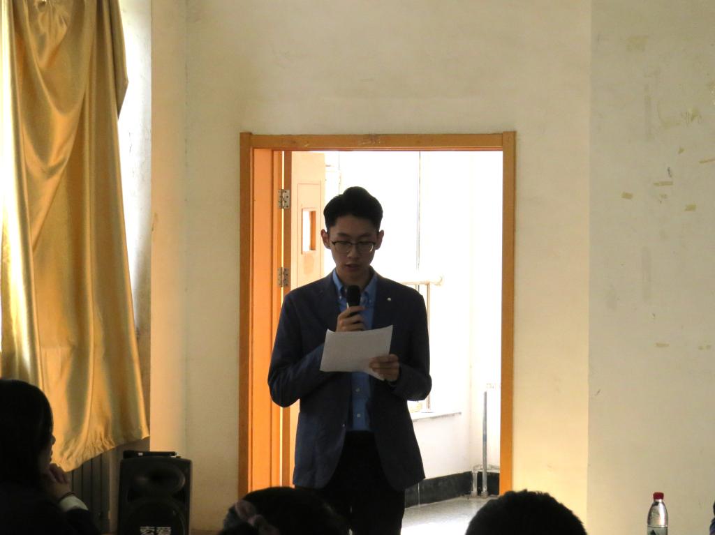 cctv5直播在线观看高清直播下载举办学生会换届大会2.jpg